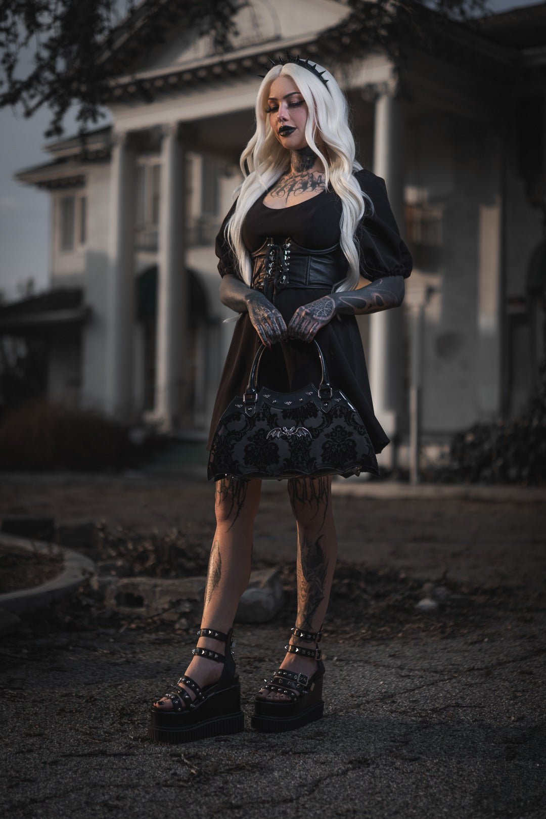 Damask Bat Handbag In Black - Rock Rebel