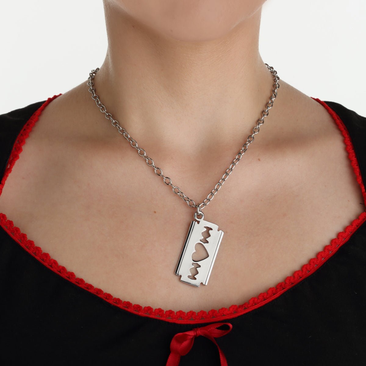 Razor Pendant Necklace - Rock Rebel